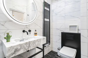 Photo 19- click for photo gallery